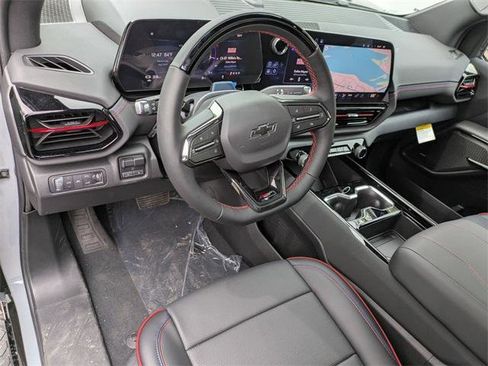 New 2025 Chevrolet Silverado EV RST image 10