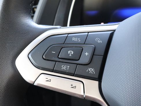 Used 2024 Volkswagen Jetta S image 25