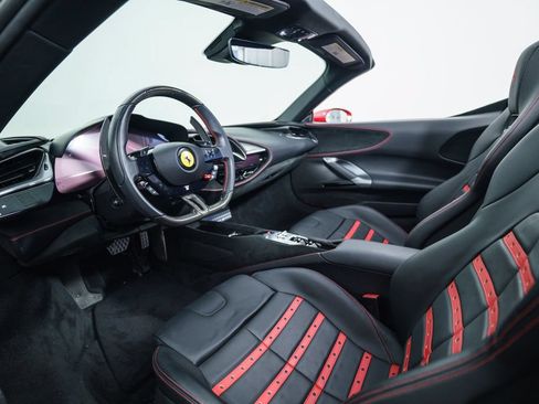 Used 2024 Ferrari SF90 Spider AWD/4WD image 4