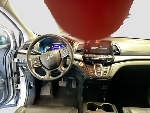 Used 2023 Honda Odyssey EX-L image 24