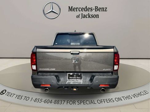 Used 2023 Honda Ridgeline RTL-E image 7