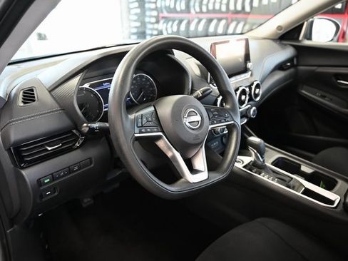 Used 2024 Nissan Sentra SV image 21