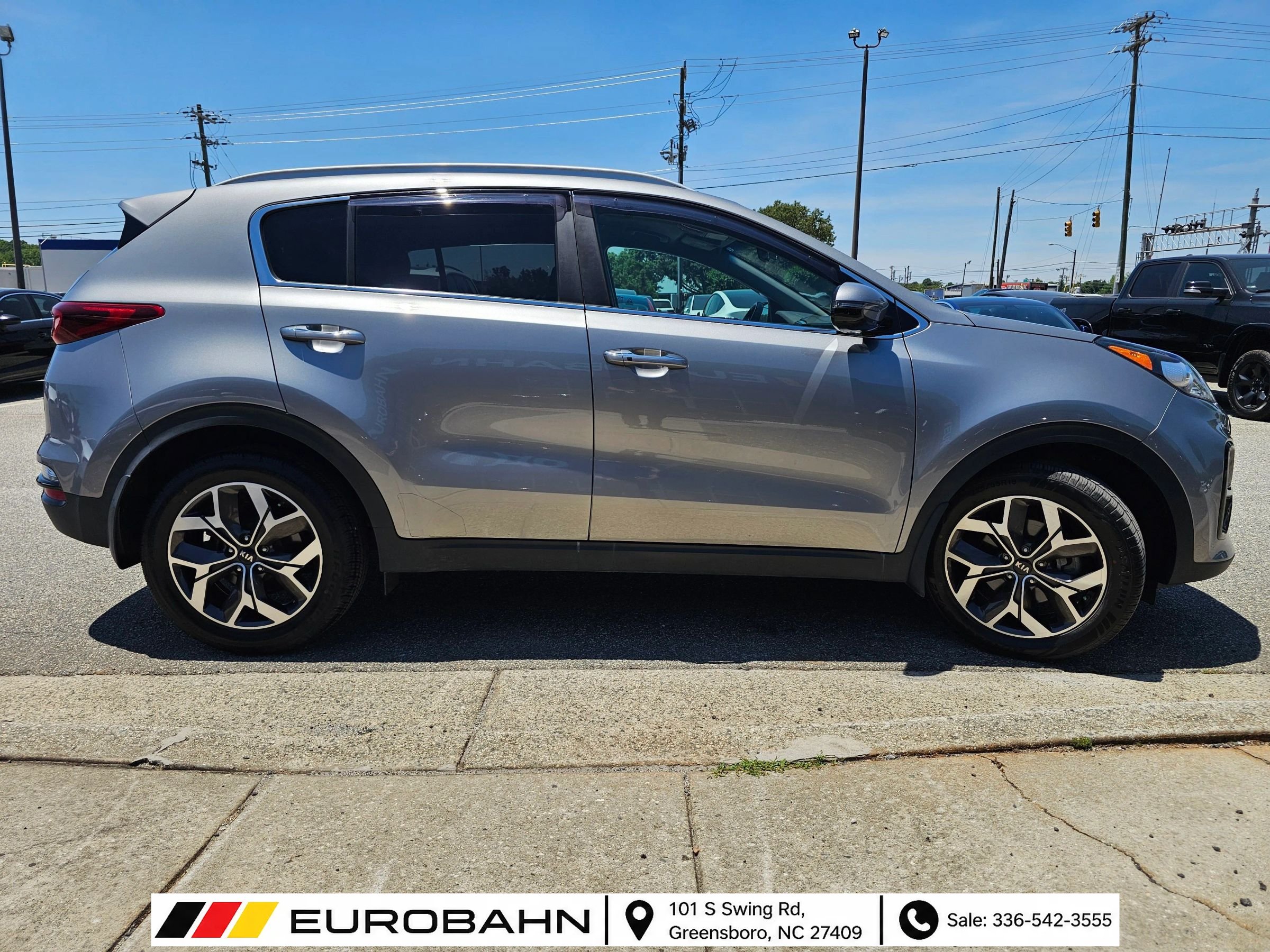Used 2021 Kia Sportage EX FWD image 6
