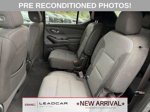 Used 2023 Chevrolet Traverse LT AWD/4WD image 21