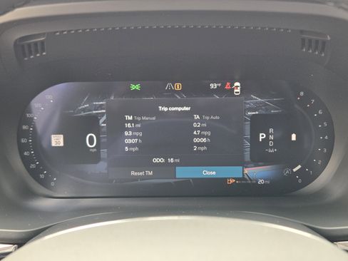 New 2026 Volvo XC60 B5 Plus w/ Protection Package Premier image 19