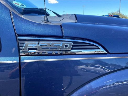 Used 2016 Ford F250 XLT w/ Snow Plow Prep Package AWD/4WD image 8