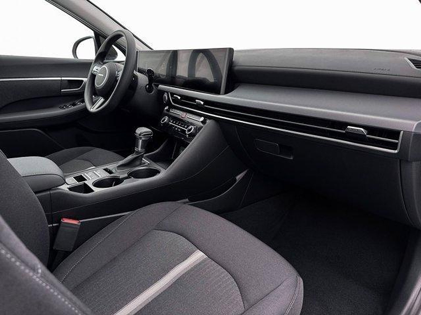 New 2026 Hyundai Sonata SE FWD image 15