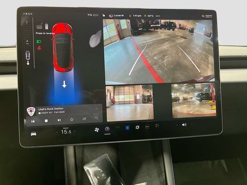Used 2025 Tesla Model 3 Long Range AWD/4WD image 14