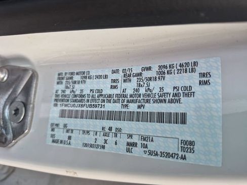 Used 2015 Ford Escape Titanium w/ Equipment Group 301A FWD image 33