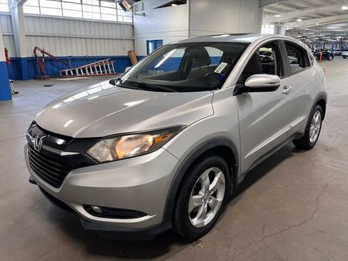Used 2016 Honda HR-V EX image 7