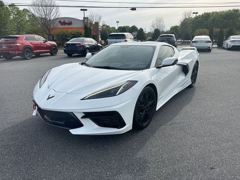 Certified 2022 Chevrolet Corvette Stingray Premium Cpe w/ Z51 Performance Package RWD image 3
