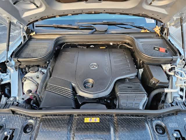 Used 2026 Mercedes-Benz GLS 450 4MATIC image 15
