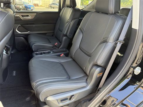 New 2026 INFINITI QX80 Luxe w/ Cargo Package AWD/4WD image 22