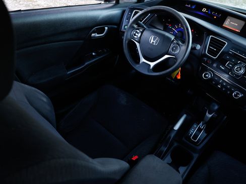 Used 2013 Honda Civic LX image 20