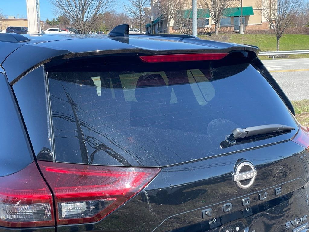 Certified 2023 Nissan Rogue SV w/ SV Premium B Package AWD/4WD image 32