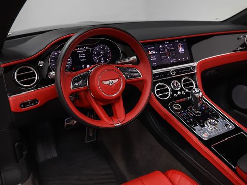 Used 2024 Bentley Continental GT Mulliner AWD/4WD image 43