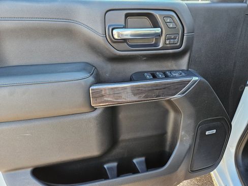 Used 2020 Chevrolet Silverado 3500 LTZ w/ LTZ Premium Package image 13