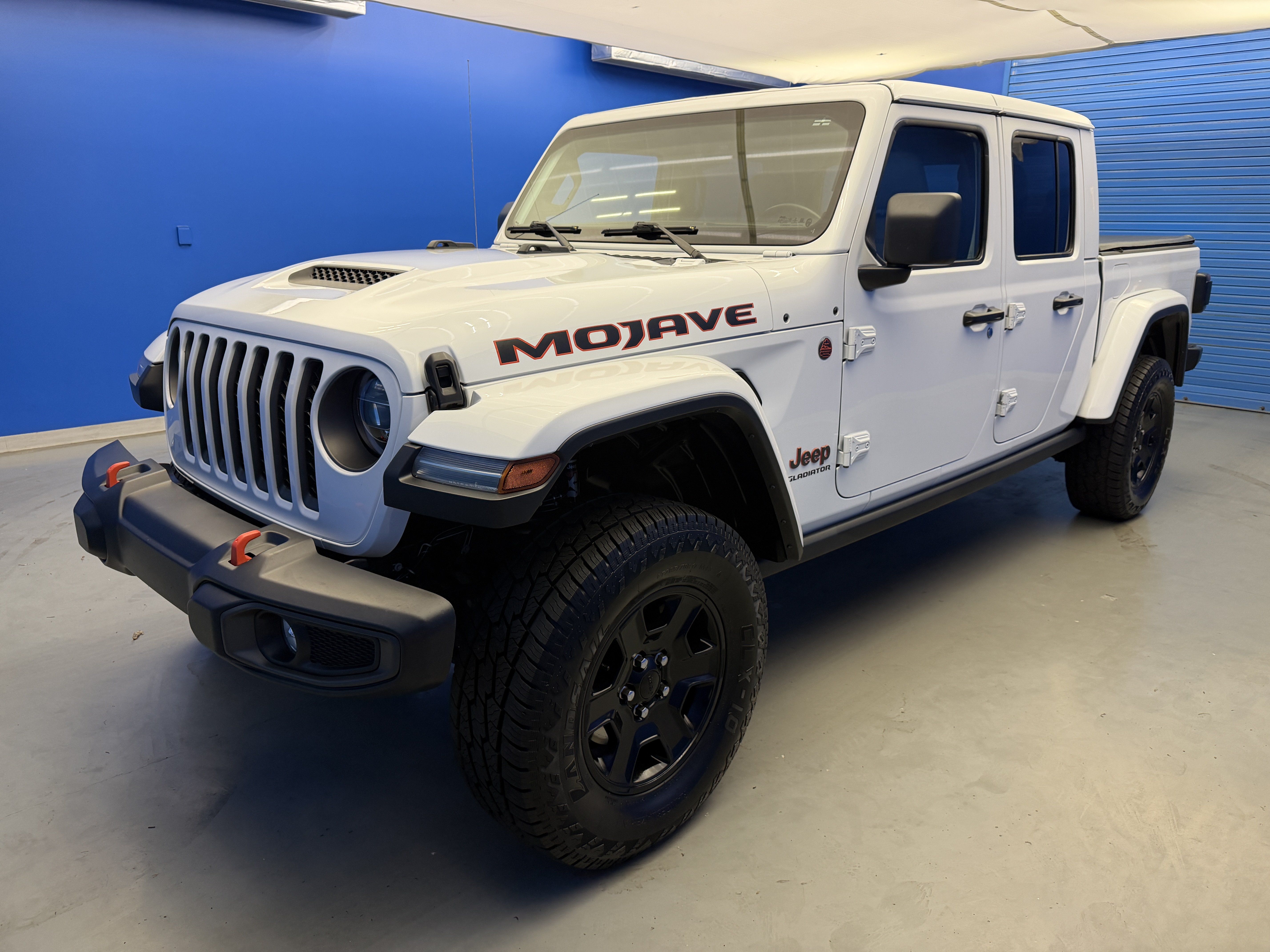 Used 2021 Jeep Gladiator Mojave AWD/4WD image 4