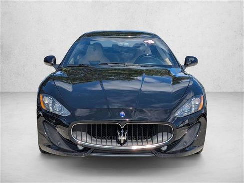 Used 2015 Maserati GranTurismo MC image 2