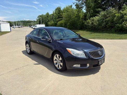 Used 2013 Buick Regal Premium FWD image 8