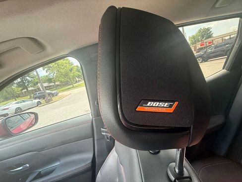 Used 2025 Nissan Kicks SR w/ SR Premium Package FWD image 26
