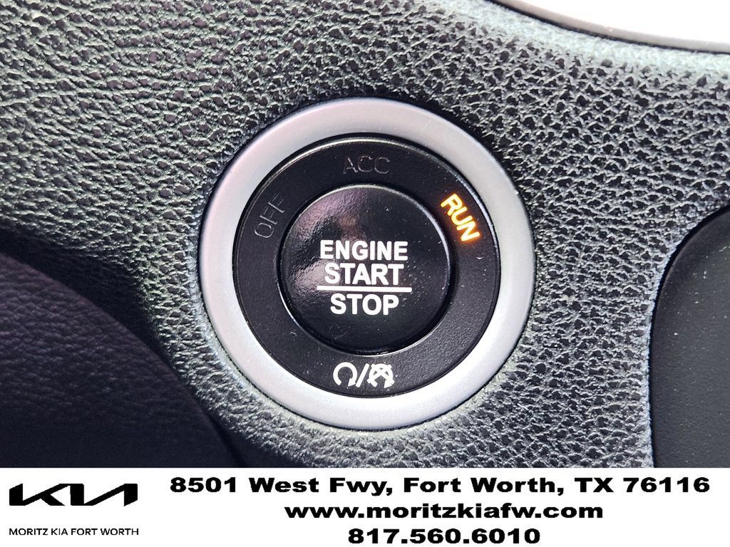 Used 2021 Dodge Charger SXT w/ Blacktop Package RWD image 20