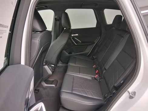 New 2026 BMW X1 xDrive28i w/ Technology Package AWD/4WD image 18