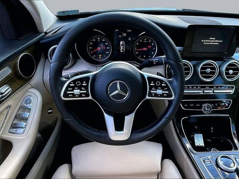 Used 2019 Mercedes-Benz C 300 4MATIC Sedan image 6
