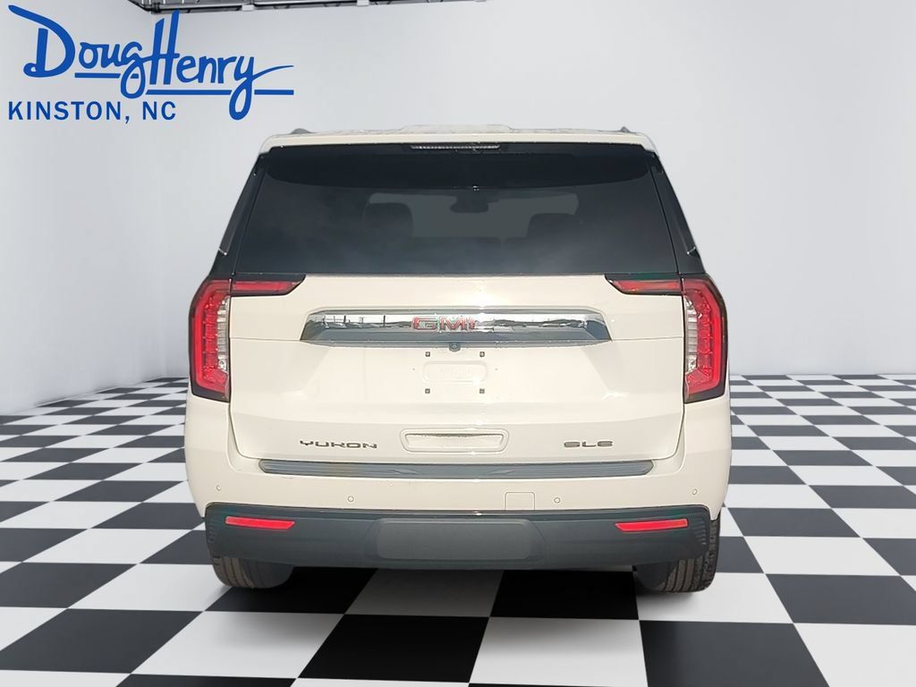 Used 2024 GMC Yukon XL SLE w/ LPO, Floor Liner Package RWD image 4