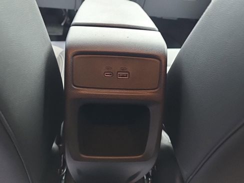 New 2025 Chevrolet Trax LT w/ Sunroof Package image 22