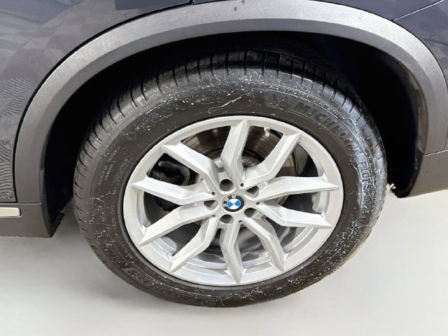 Used 2022 BMW X5 sDrive40i RWD image 36