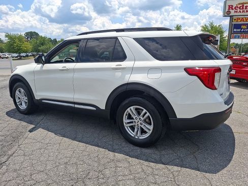 Used 2020 Ford Explorer XLT w/ Class III Trailer Tow Package AWD/4WD image 4