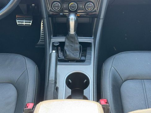 Used 2020 Volkswagen Passat 2.0T SEL image 15