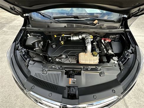 Used 2022 Buick Encore Preferred w/ Safety Package image 33