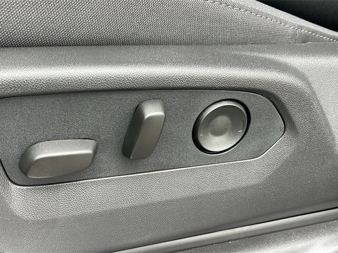 New 2026 GMC Sierra 1500 Elevation image 11