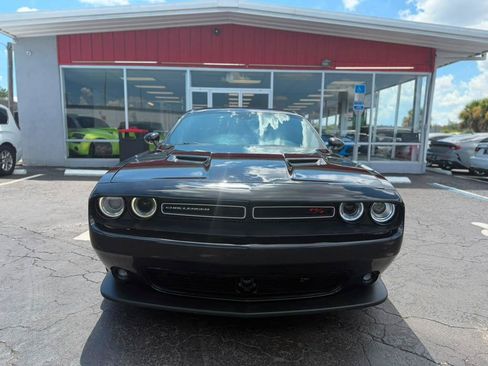 Used 2015 Dodge Challenger R/T Scat Pack w/ Leather Interior Group RWD image 2