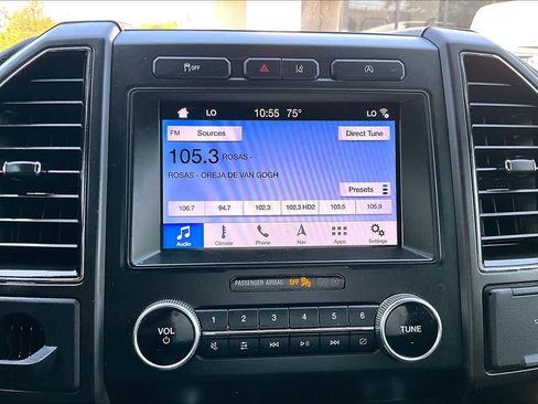 Used 2019 Ford Expedition Limited w/ Equipment Group 301A RWD image 32