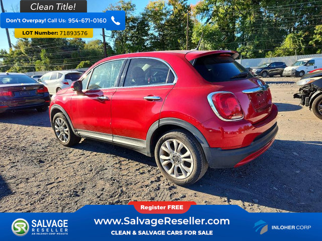 Used 2016 FIAT 500X Lounge FWD image 3