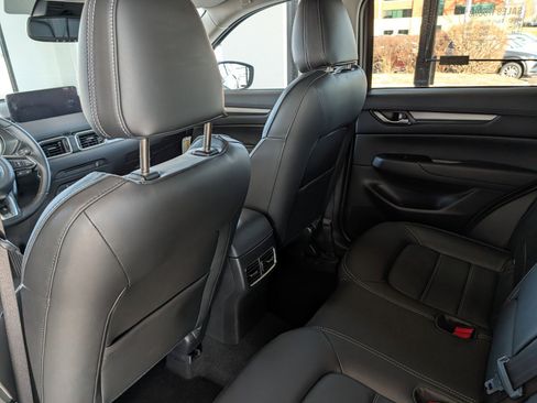 Certified 2025 MAZDA CX-5 AWD 2.5 S w/ Preferred Package image 13