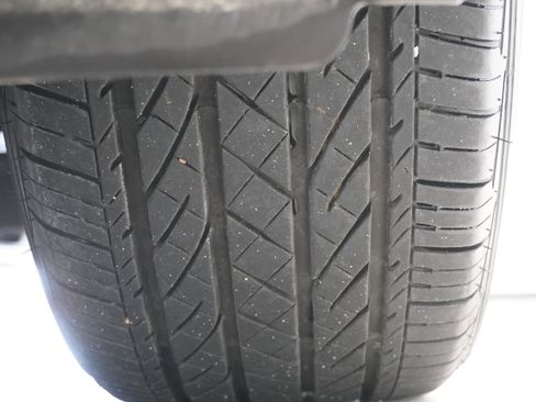 Used 2020 Toyota Camry SE image 25