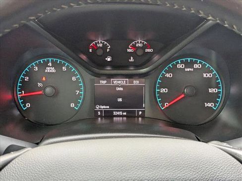 Used 2022 Chevrolet Colorado LT w/ LT Convenience Package image 11