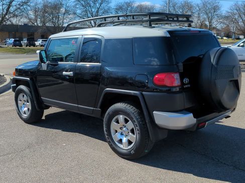 Used 2010 Toyota FJ Cruiser 4WD image 6