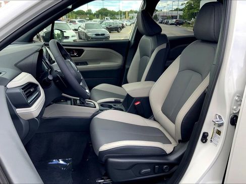 New 2025 Subaru Forester Limited image 11