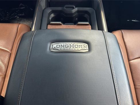 Used 2024 RAM 2500 Limited w/ Safety Group AWD/4WD image 30