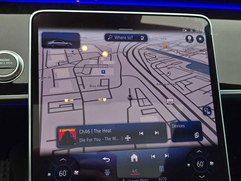 Used 2024 Mercedes-Benz S 580e 4MATIC Sedan image 31