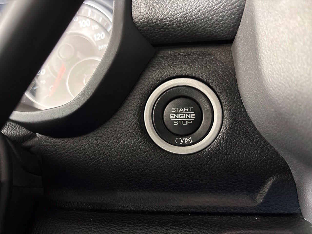 Used 2022 RAM 2500 Laramie AWD/4WD image 13