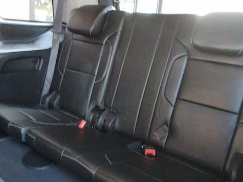 Used 2019 Chevrolet Tahoe LT w/ Luxury Package image 10