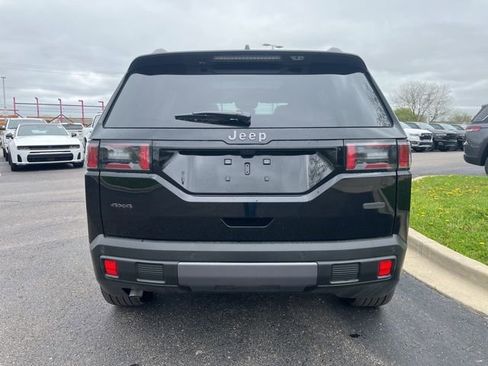 New 2026 Jeep Cherokee Overland w/ Trailer Tow Group AWD/4WD image 4