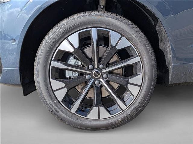 Certified 2026 Volvo XC60 B5 Plus w/ Protection Package Premier AWD/4WD image 25
