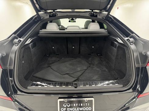 Used 2024 BMW X6 xDrive40i w/ Premium Package image 35